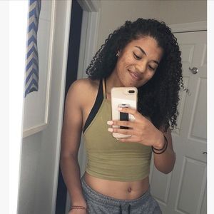 Meet your Posher, Kyla